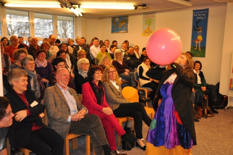 Mit ihren Späßen sorgte Rosina für viel Heiterkeit