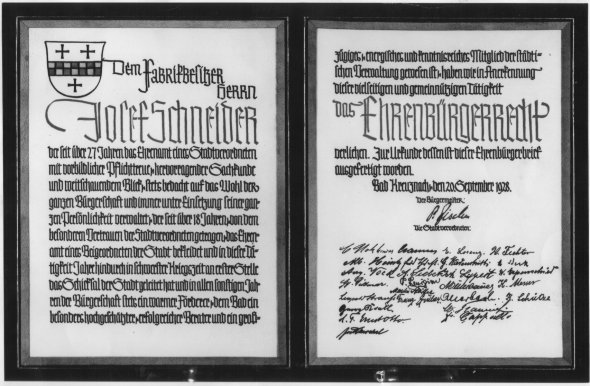 Bild: Ehrenbürgerurkunde von Josef Schneider