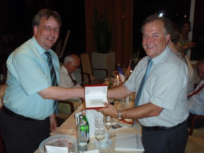 Bild: Andreas Ludwig mit Dr. Andreas Schockenhoff